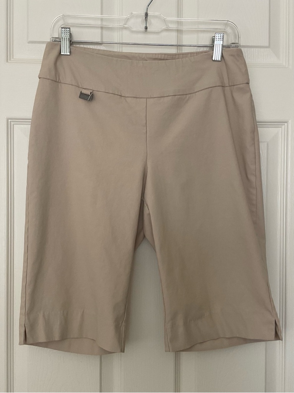 Peck & Peck Bermuda Pull On Stretch Shorts size 8
